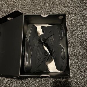 Jordan 4 Retro Black Cat